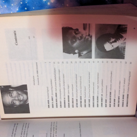 2 Excellent Afrocentric Books 🖤 - Picture 4 of 13